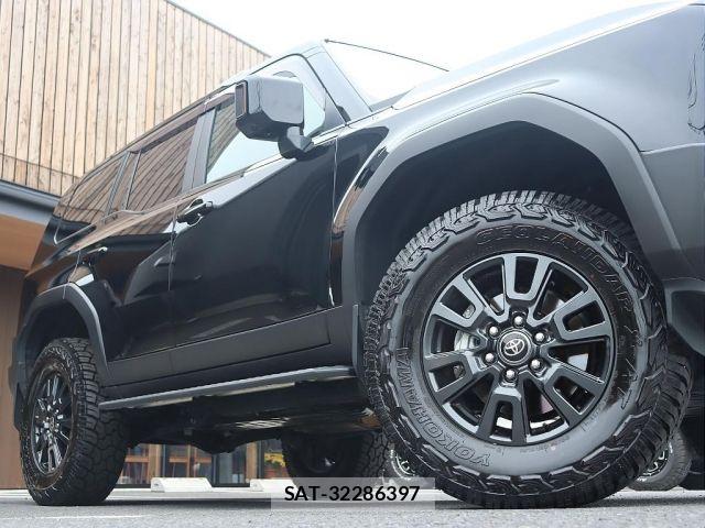 Toyota Land Cruiser 250 2024-01 8099935-5