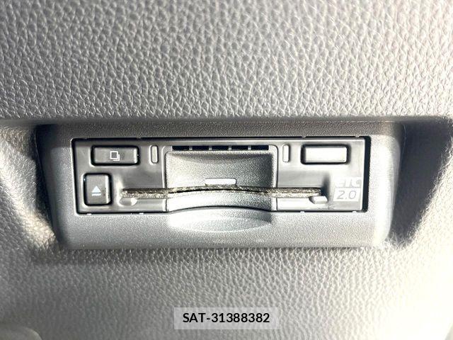 Toyota Land Cruiser 250 2025-01 8099915-9