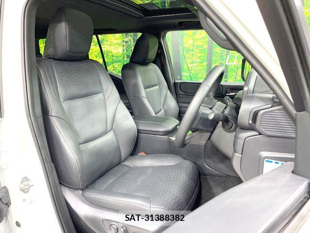 Toyota Land Cruiser 250 2025-01 8099915-10