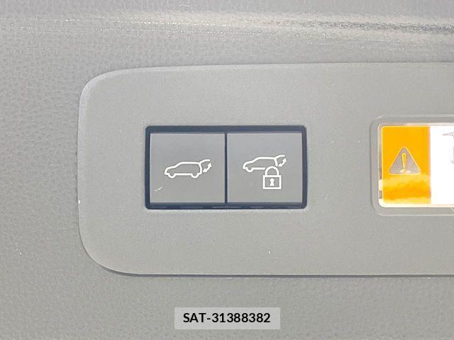 Toyota Land Cruiser 250 2025-01 8099915-8