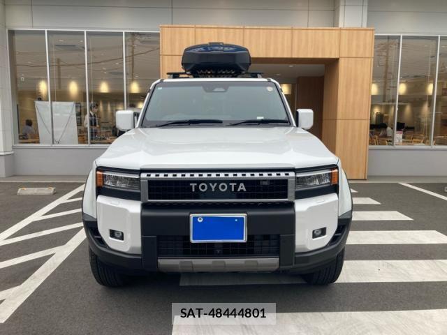 Toyota Land Cruiser 250 2024-08 8099940-2