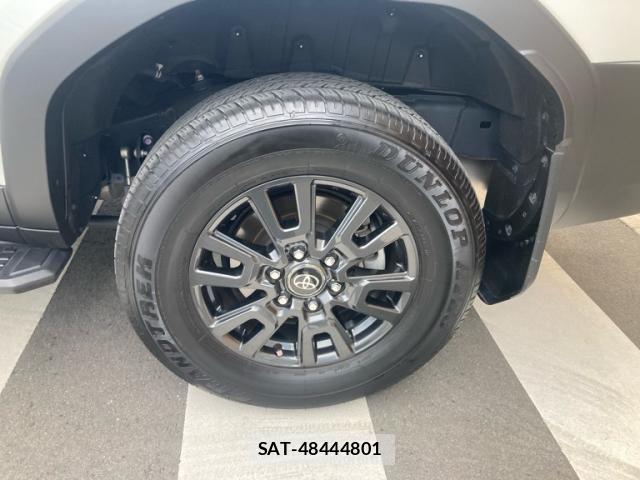 Toyota Land Cruiser 250 2024-08 8099940-4