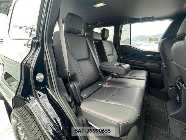 Toyota Land Cruiser 250 2025-07 8099920-25