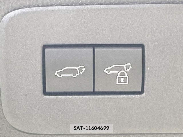 Toyota Land Cruiser 250 2024-10 8130870-10