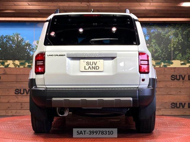Toyota Land Cruiser 250 2025-04 8146008-14