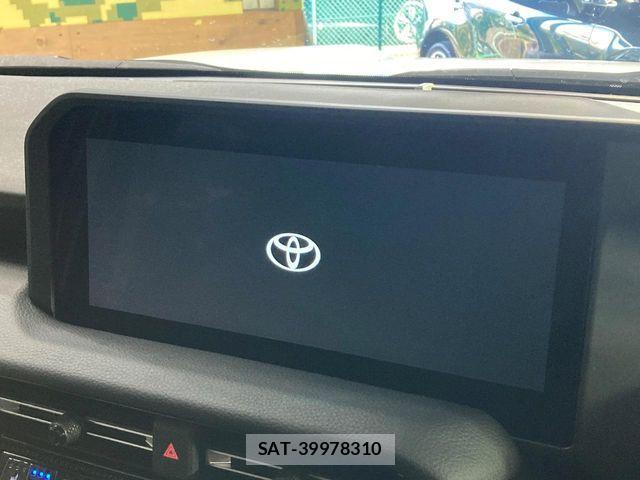Toyota Land Cruiser 250 2025-04 8146008-3
