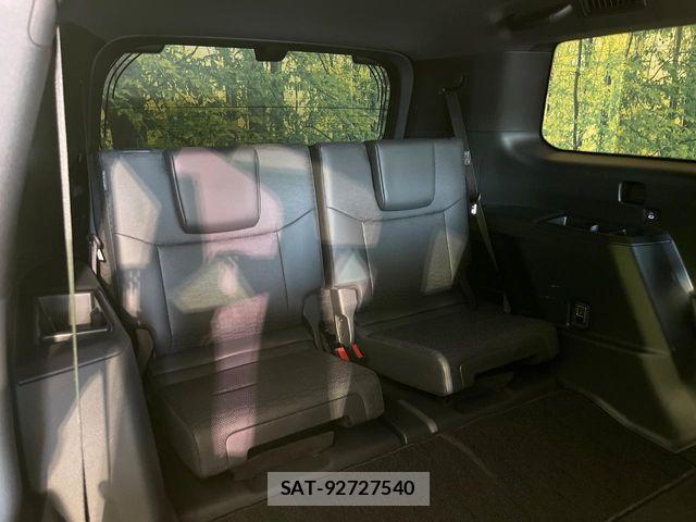 Toyota Land Cruiser 250 2025-07 8146009-9