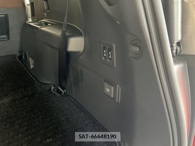 Toyota Land Cruiser 250 2024-11 8145990-16