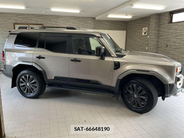 Toyota Land Cruiser 250 2024-11 8145990-26