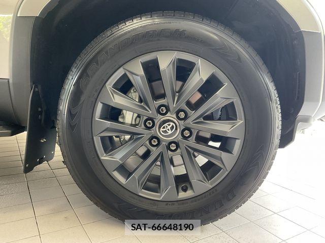 Toyota Land Cruiser 250 2024-11 8145990-27
