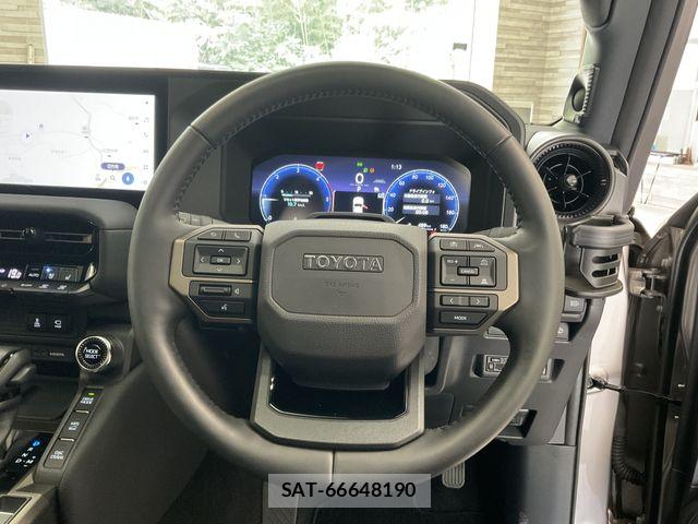 Toyota Land Cruiser 250 2024-11 8145990-3