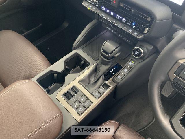 Toyota Land Cruiser 250 2024-11 8145990-4