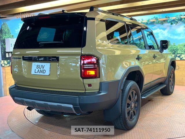 Toyota Land Cruiser 250 2024-05 8145999-16