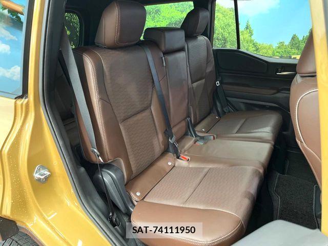 Toyota Land Cruiser 250 2024-05 8145999-8