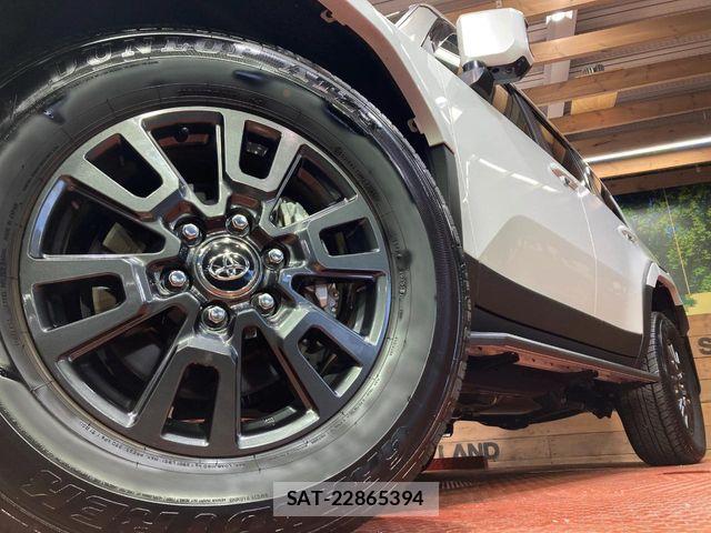 Toyota Land Cruiser 250 2025-07 8146000-12