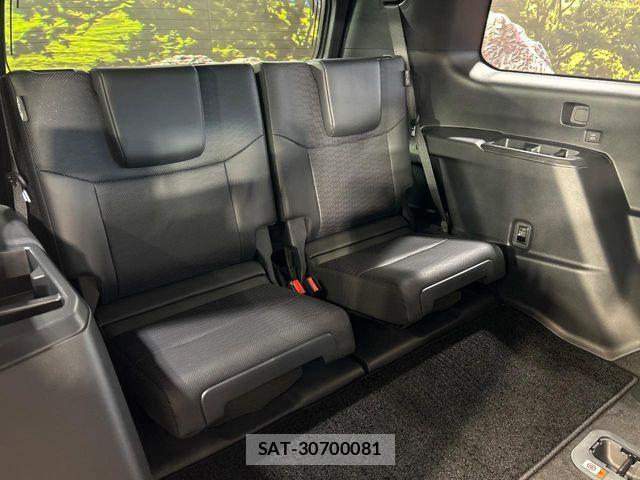 Toyota Land Cruiser 250 2024-08 8158659-9