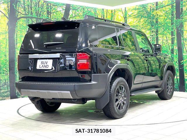 Toyota Land Cruiser 250 2025-05 8158658-16