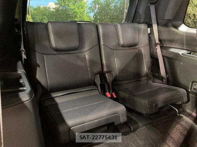 Toyota Land Cruiser 250 2025-05 8208152-9