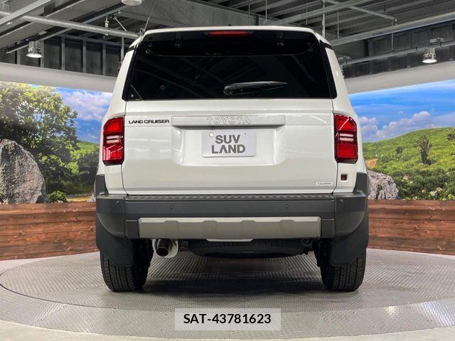 Toyota Land Cruiser 250 2025-04 8208154-16