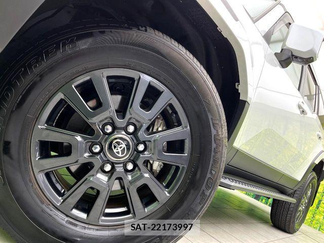 Toyota Land Cruiser 250 2024-08 8208155-12
