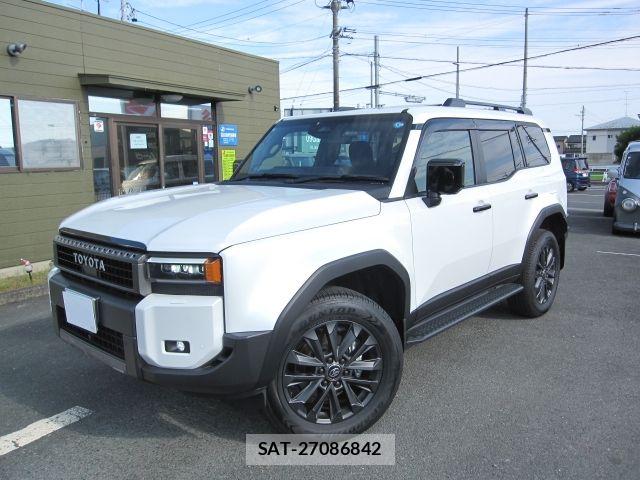 Toyota Land Cruiser 250 2025-03 8208132-0