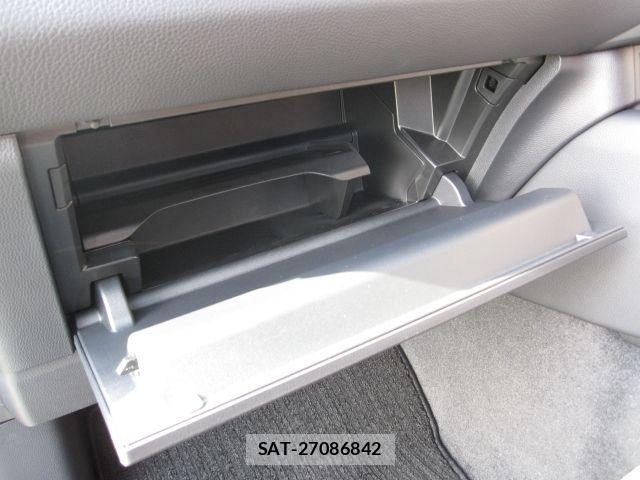 Toyota Land Cruiser 250 2025-03 8208132-16