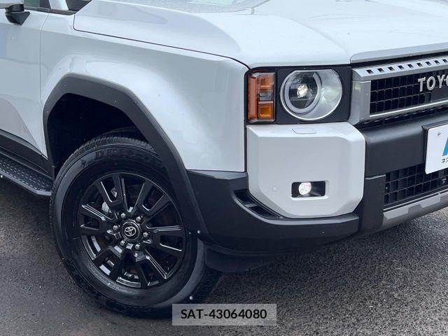 Toyota Land Cruiser 250 2025-01 8208147-3