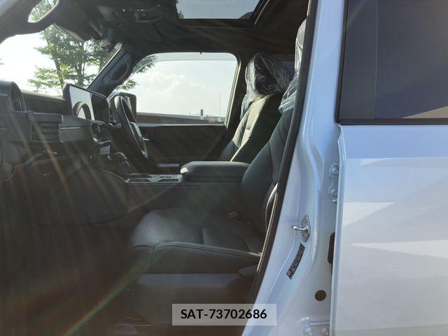 Toyota Land Cruiser 250 2025-07 8208137-22