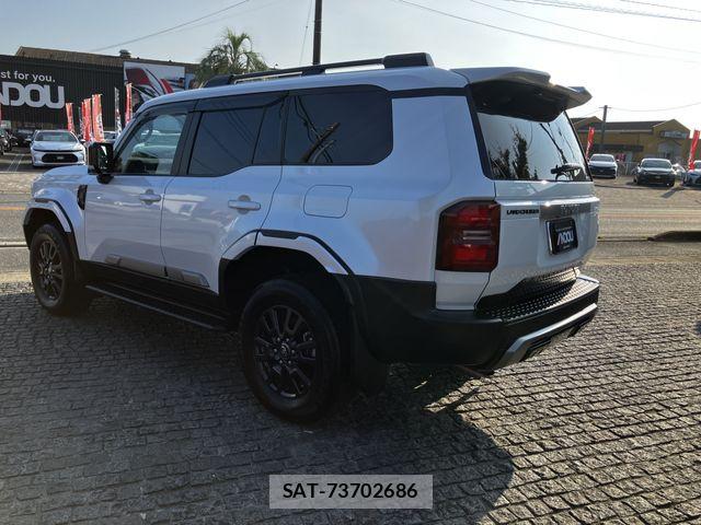 Toyota Land Cruiser 250 2025-07 8208137-3