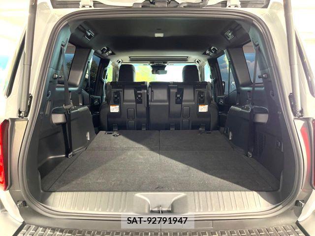 Toyota Land Cruiser 250 2025-06 8208136-10