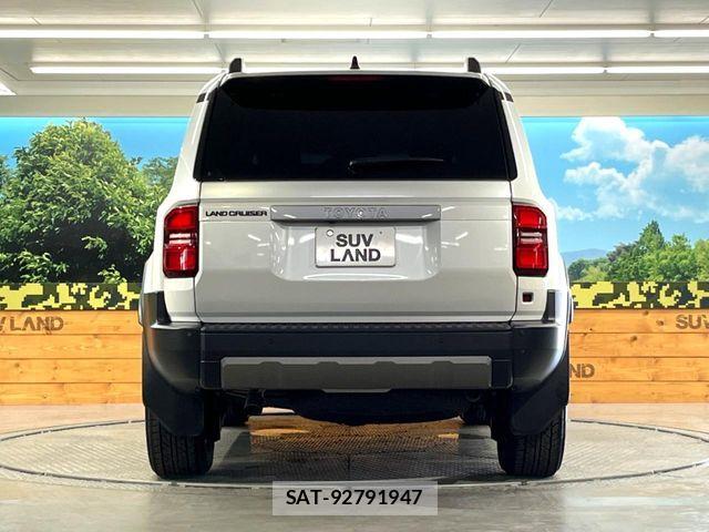 Toyota Land Cruiser 250 2025-06 8208136-14