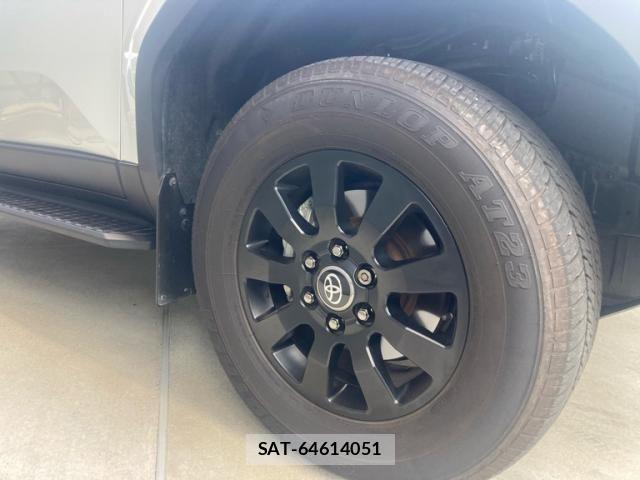 Toyota Land Cruiser 250 2024-07 8230512-9