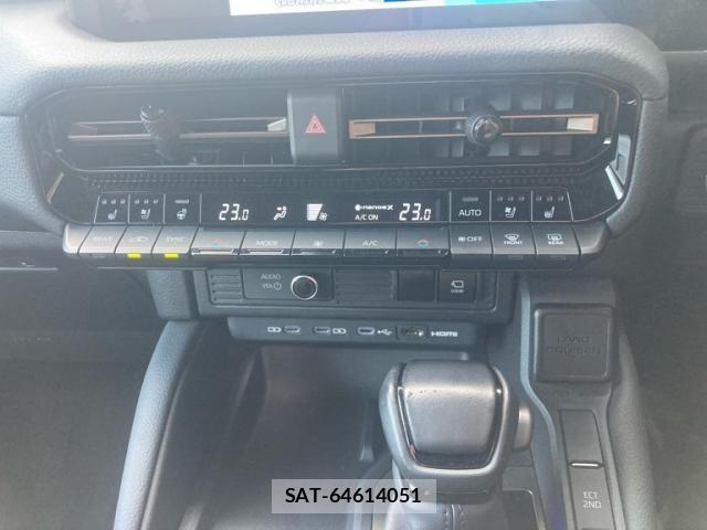 Toyota Land Cruiser 250 2024-07 8230512-23