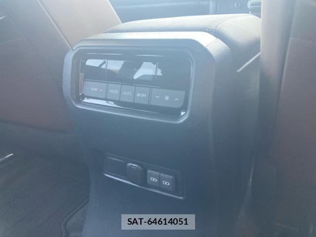 Toyota Land Cruiser 250 2024-07 8230512-26
