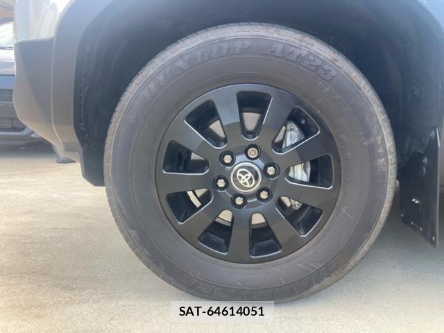 Toyota Land Cruiser 250 2024-07 8230512-8