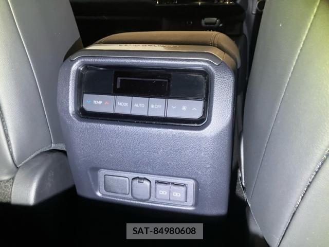 Toyota Land Cruiser 250 2024-07 8230513-11