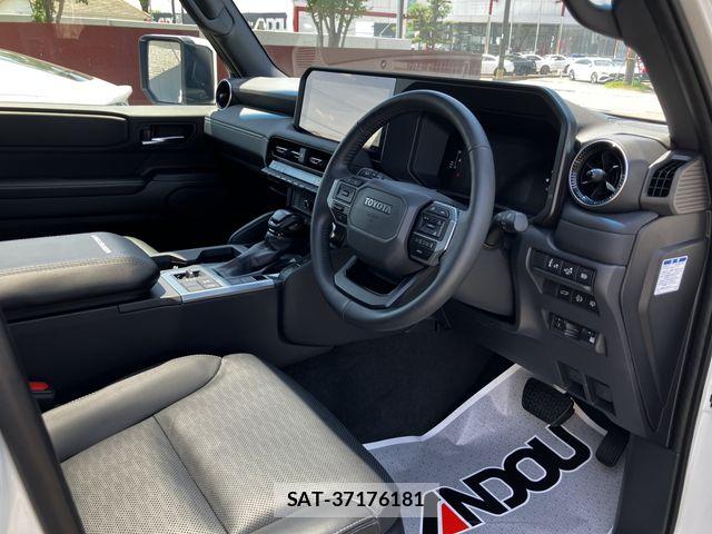 Toyota Land Cruiser 250 2024-10 8245592-10