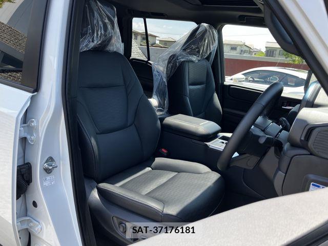 Toyota Land Cruiser 250 2024-10 8245592-11
