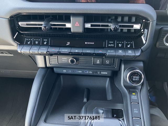 Toyota Land Cruiser 250 2024-10 8245592-17
