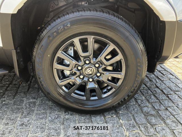 Toyota Land Cruiser 250 2024-10 8245592-7