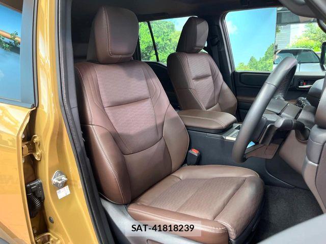 Toyota Land Cruiser 250 2025-04 8245588-9