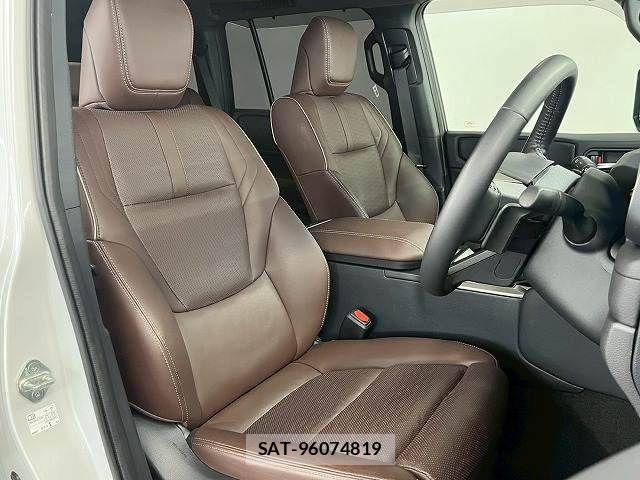 Toyota Land Cruiser 250 2024-06 8245589-4