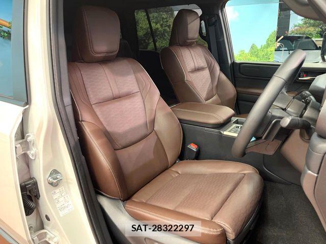 Toyota Land Cruiser 250 2024-06 8315022-9