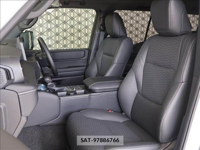 Toyota Land Cruiser 250 2025-07 8315032-11