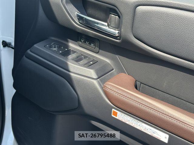 Toyota Land Cruiser 250 2024-06 8315023-9