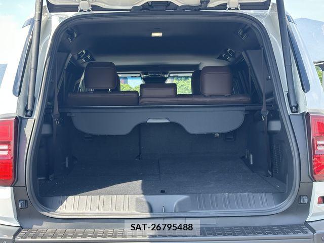Toyota Land Cruiser 250 2024-06 8315023-20
