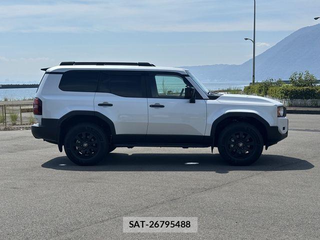 Toyota Land Cruiser 250 2024-06 8315023-27