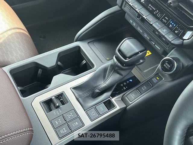 Toyota Land Cruiser 250 2024-06 8315023-8