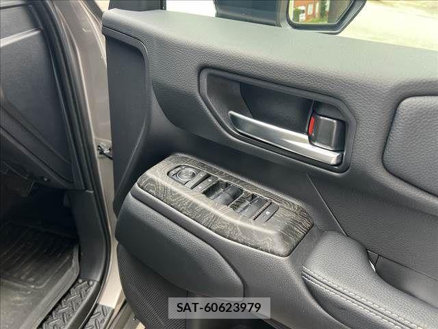 Toyota Land Cruiser 250 2025-10 8315029-13