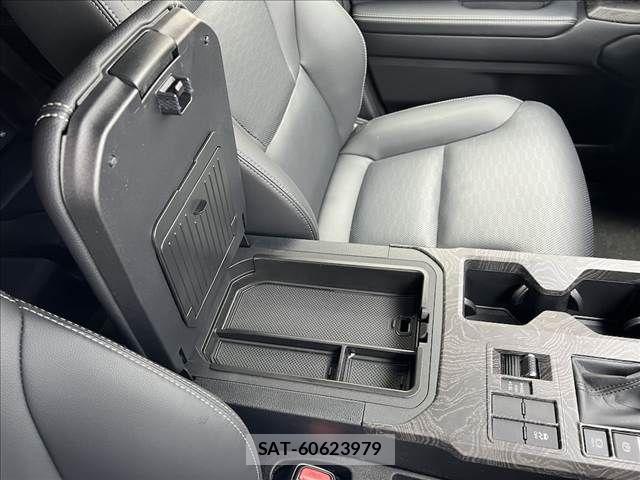 Toyota Land Cruiser 250 2025-10 8315029-21